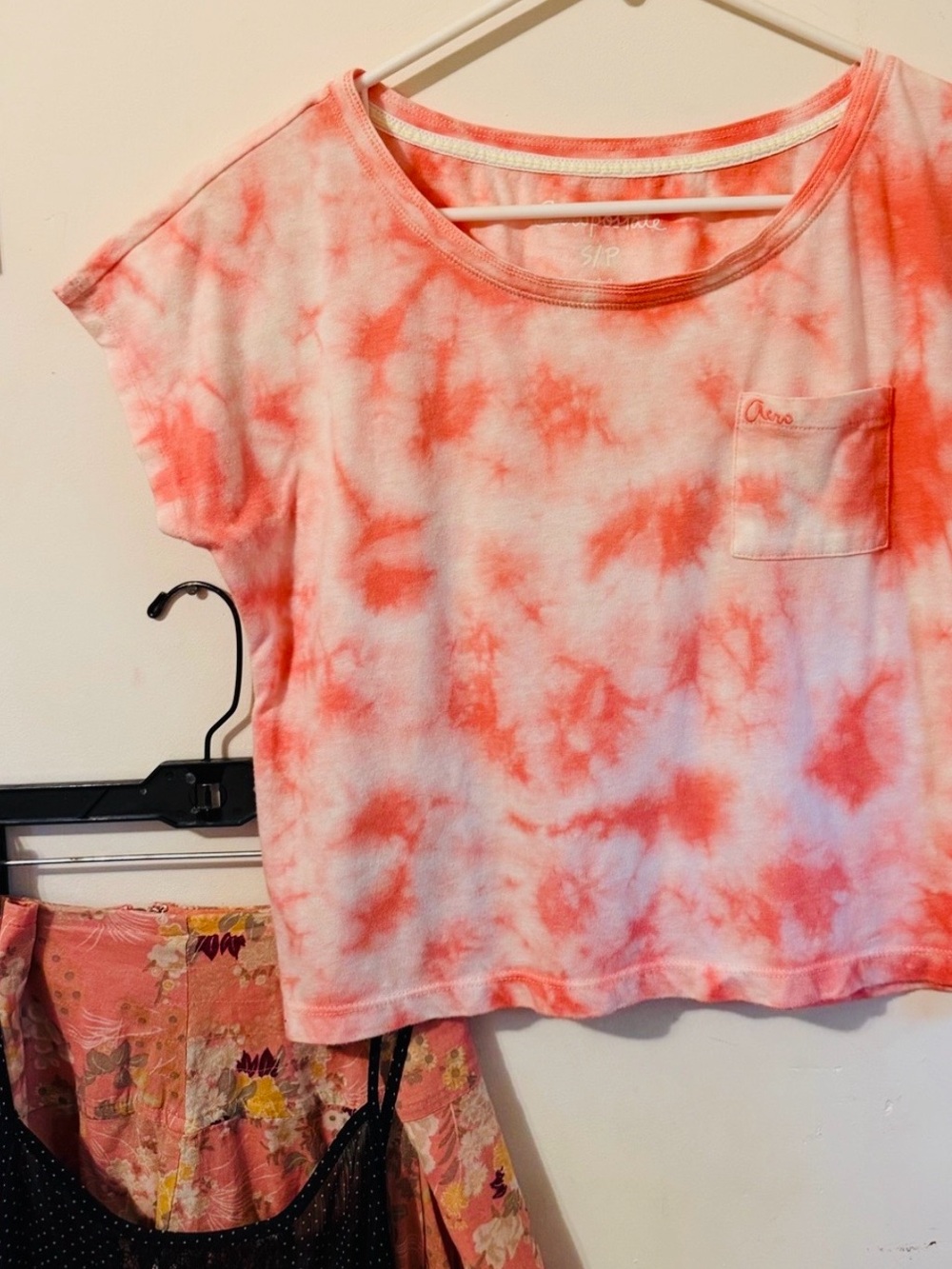 Aeropostale Coral Y2K Tie-Dye Crop Oversized Soft Short Sleeve Pocket Tee - Picture 8 of 8